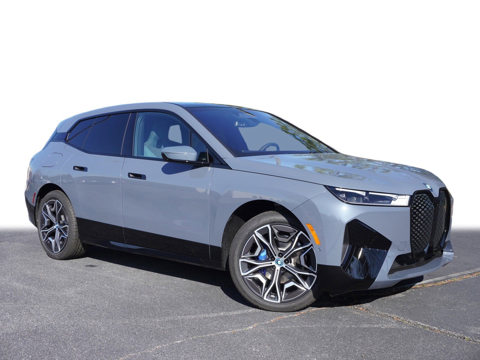 New 2025 BMW iX xDrive50 image 2