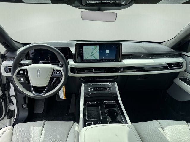 New 2026 Lincoln Aviator Black Label w/ Jet Appearance Package AWD/4WD image 12
