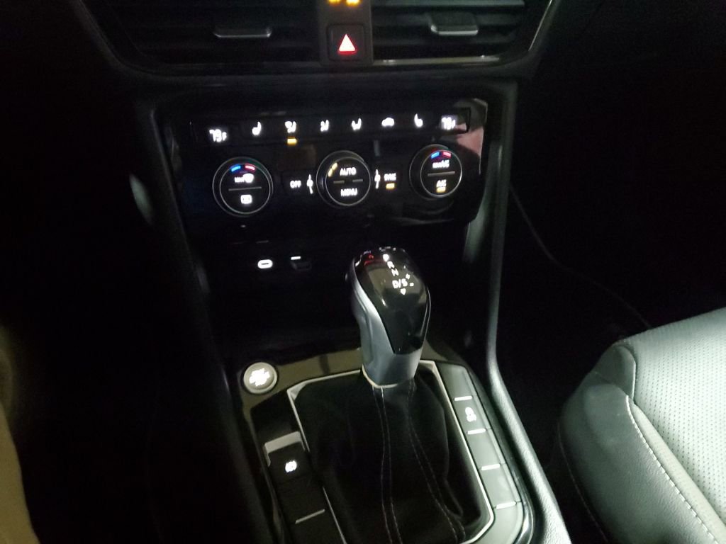 Certified 2023 Volkswagen Taos SEL image 67