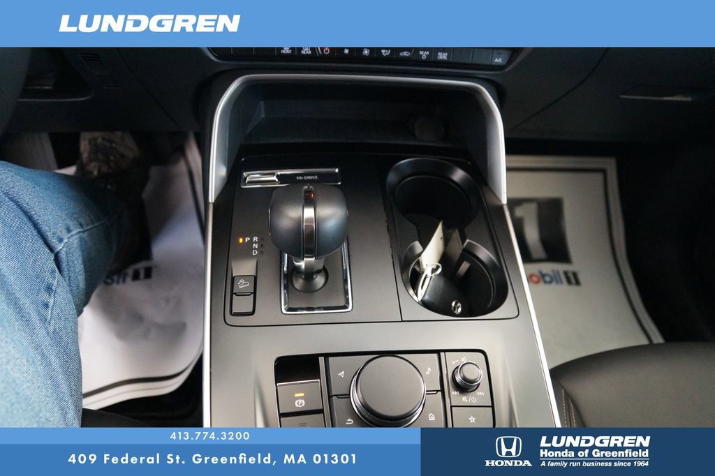 Used 2025 MAZDA CX-90 3.3 Turbo w/ Select Package image 26