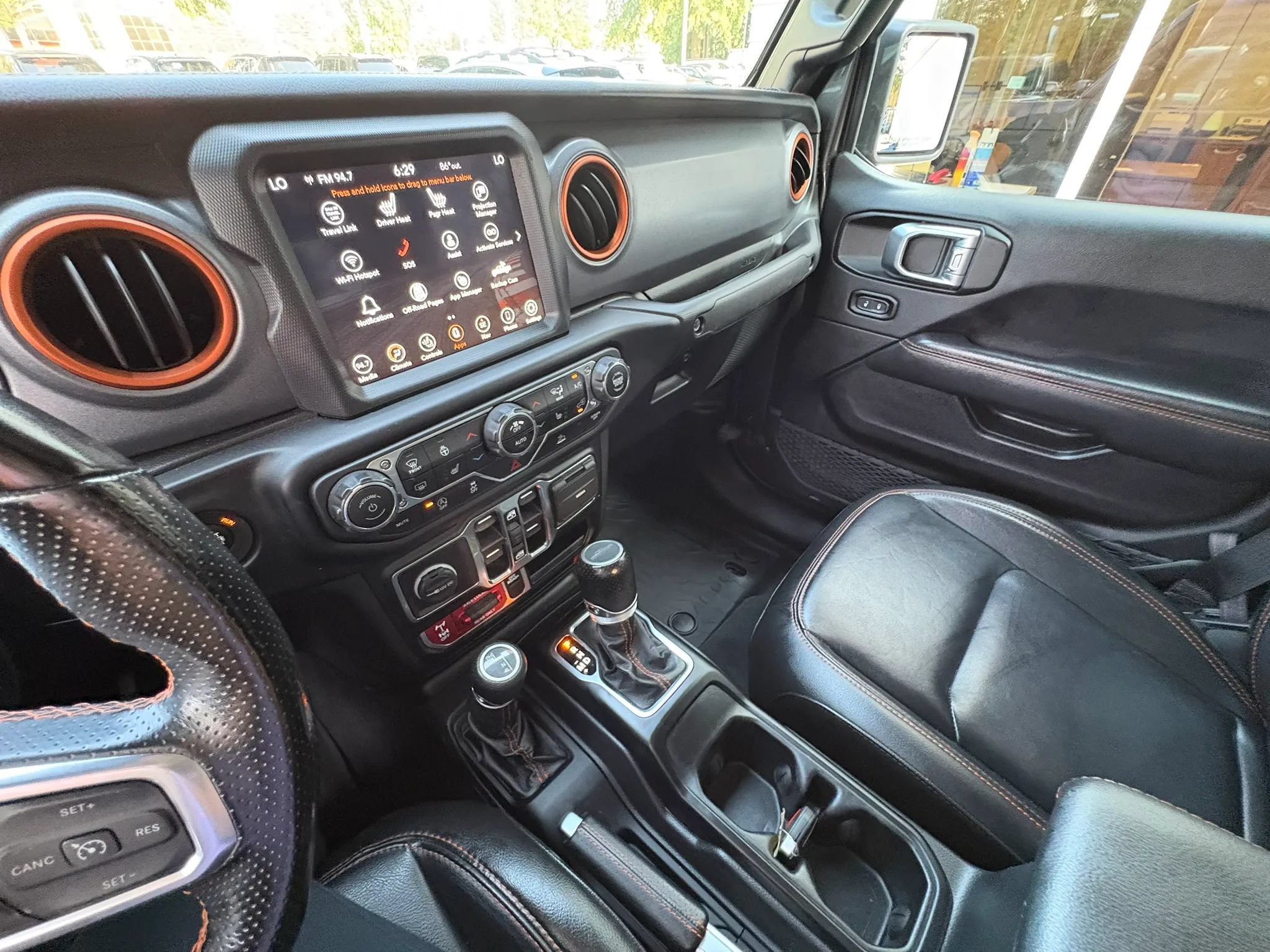 Used 2022 Jeep Gladiator Mojave w/ Cold Weather Group AWD/4WD image 54