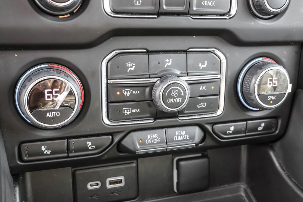 Used 2023 Chevrolet Tahoe LT w/ Luxury Package AWD/4WD image 28