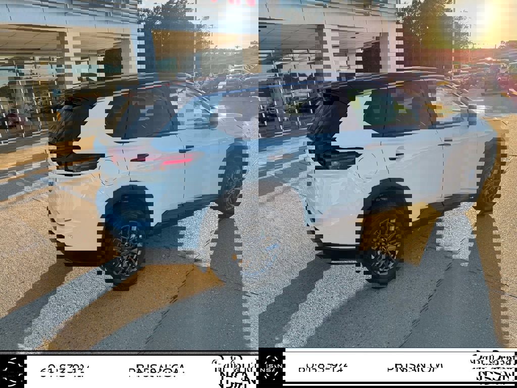 New 2026 Nissan Rogue S image 8