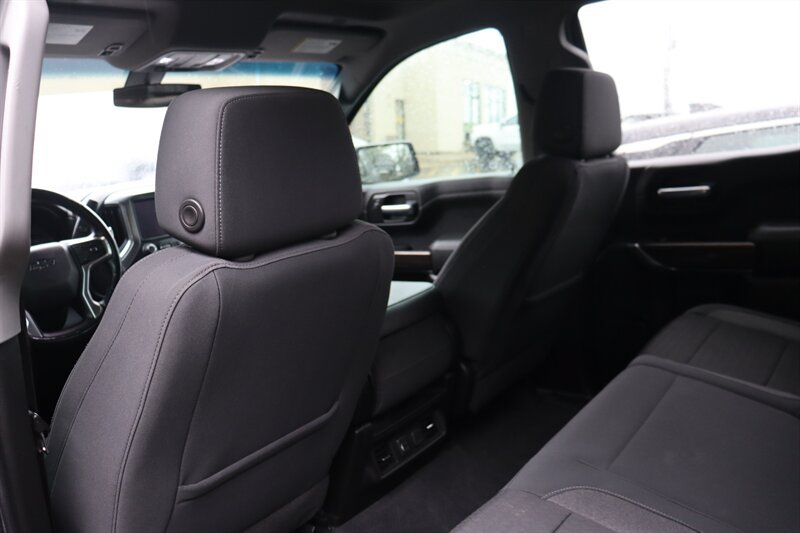 Used 2020 Chevrolet Silverado 1500 LT Trail Boss w/ Convenience Package AWD/4WD image 24
