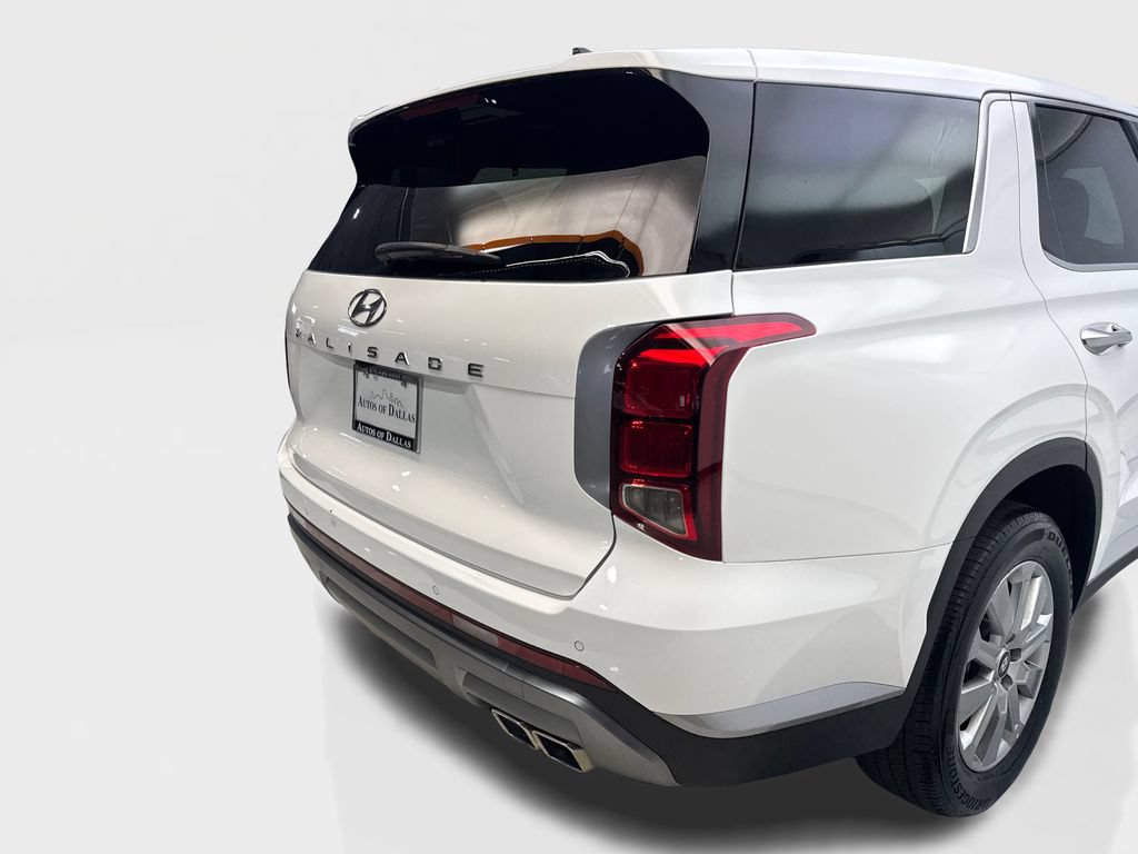 Used 2025 Hyundai Palisade SE FWD image 18