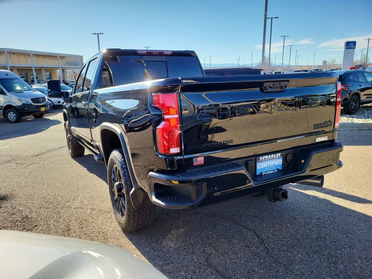 Certified 2025 Chevrolet Silverado 2500 High Country w/ Midnight Edition image 6