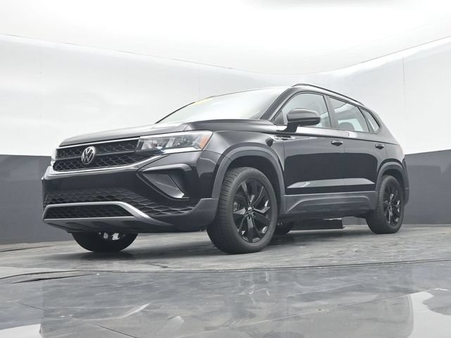 Used 2023 Volkswagen Taos S w/ Driver Assistance Package AWD/4WD image 44