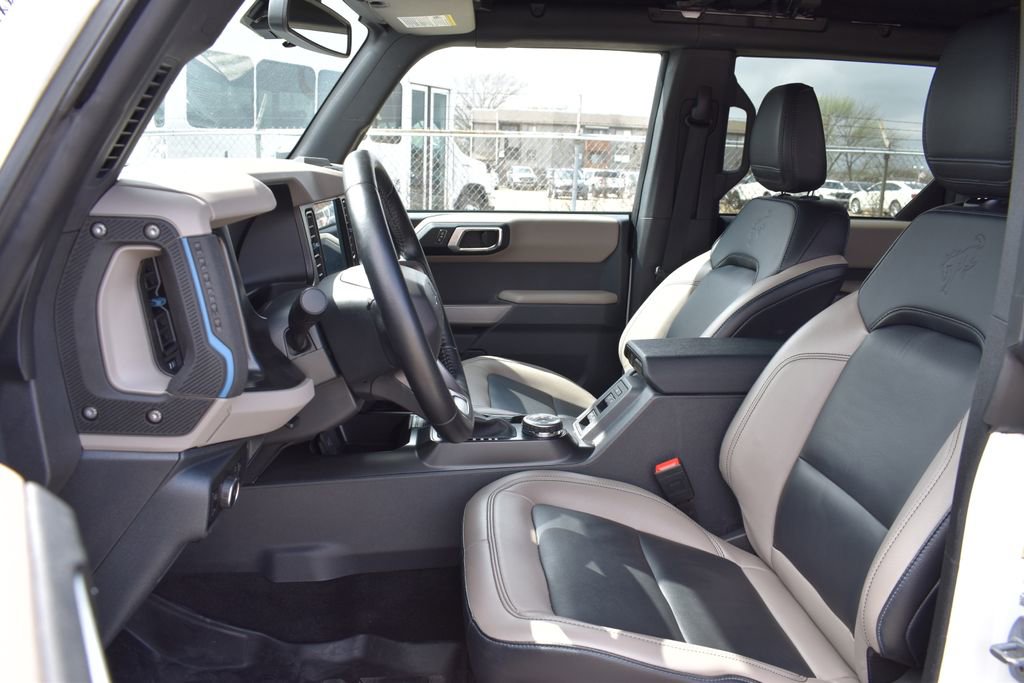 Certified 2023 Ford Bronco Wildtrak image 7