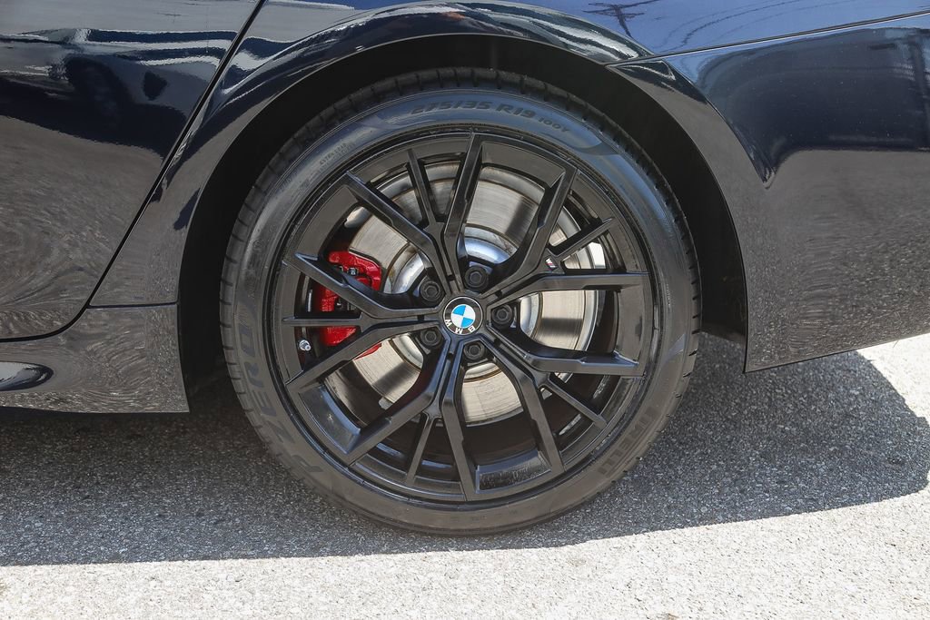 Certified 2023 BMW 540i w/ M Sport Package RWD image 8
