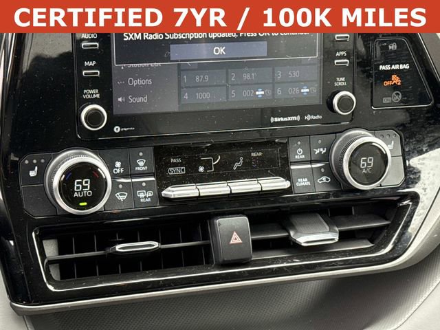 Used 2022 Toyota Highlander XLE image 22
