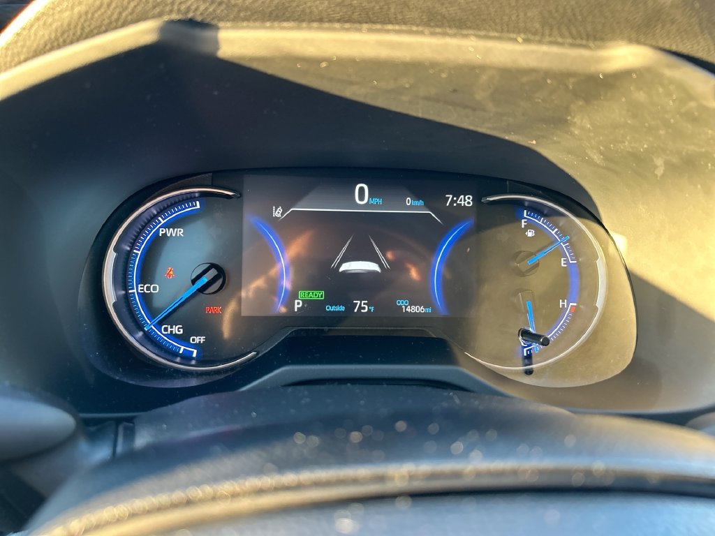 Certified 2025 Toyota RAV4 LE AWD/4WD image 20