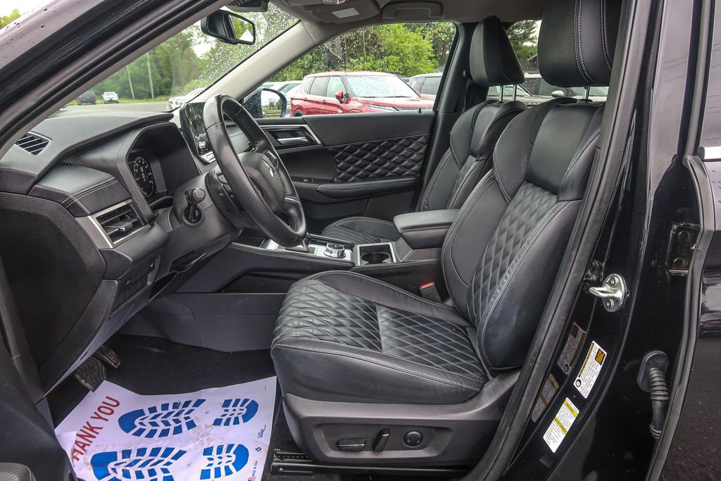 Used 2024 Mitsubishi Outlander SEL FWD image 28