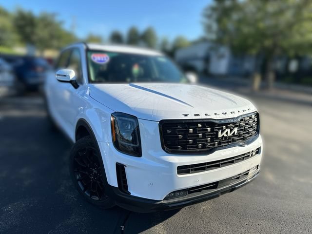 Used 2022 Kia Telluride SX w/ Nightfall Edition Package AWD/4WD image 11