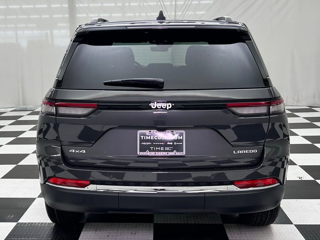 New 2025 Jeep Grand Cherokee Laredo X w/ Trailer Tow Package image 7