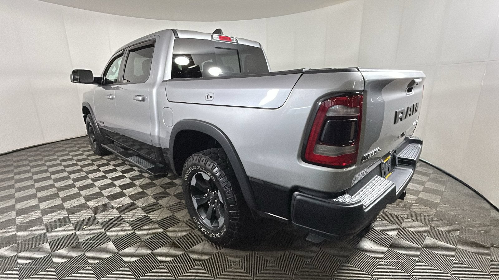 Used 2020 RAM 1500 Rebel w/ Rebel Level 1 Equipment Group AWD/4WD image 5