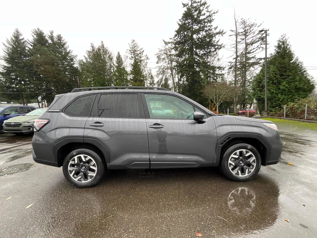 New 2026 Subaru Forester Premium image 9