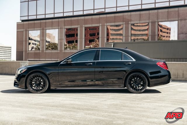 Used 2018 Mercedes-Benz S 560 Sedan image 36