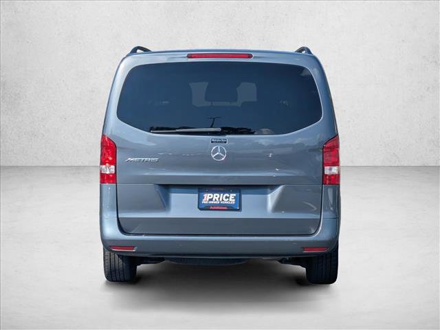Used 2016 Mercedes-Benz Metris Passenger image 7
