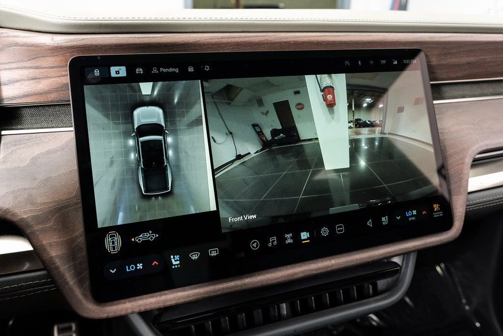 Used 2022 Rivian R1T Launch Edition image 28