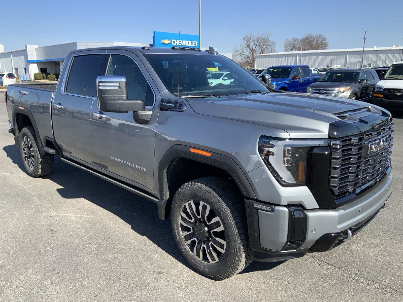 New 2026 GMC Sierra 3500 Denali Ultimate image 2