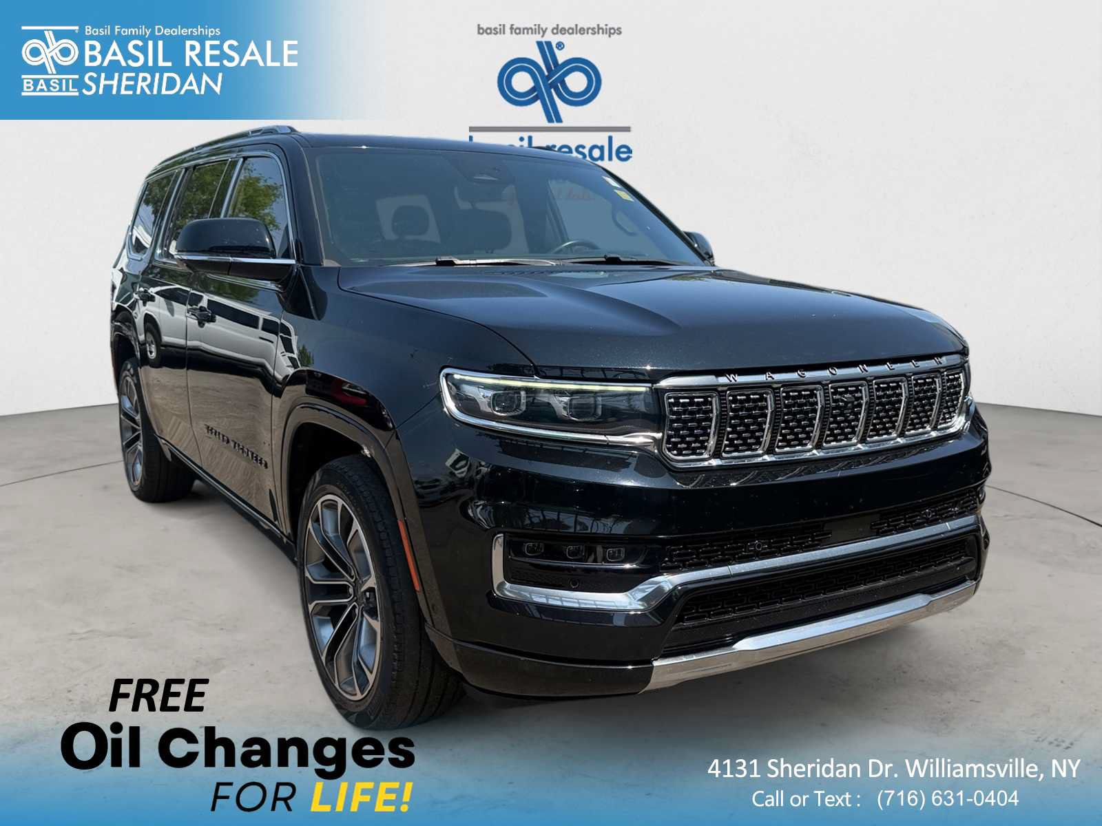 Used 2023 Jeep Grand Wagoneer Series III AWD/4WD image 1