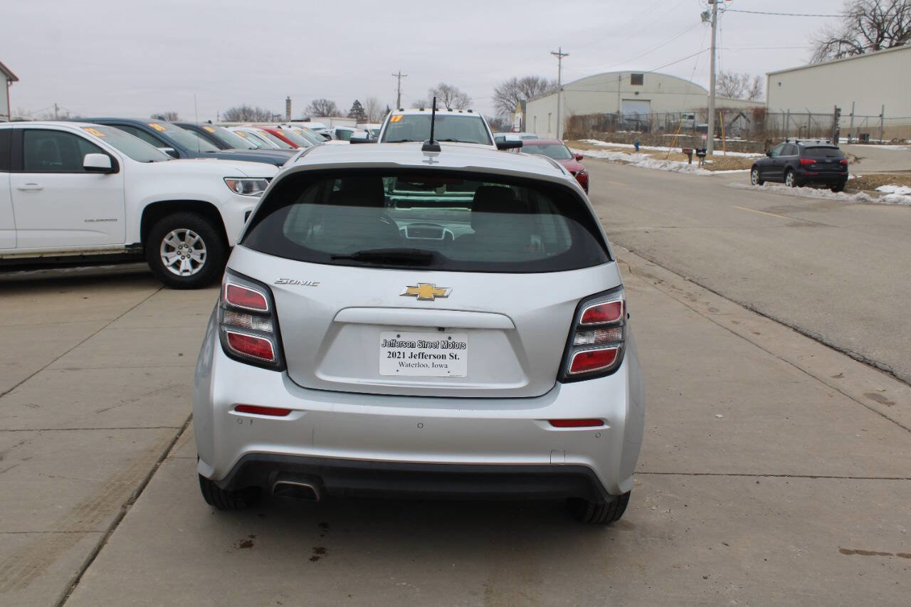 Used 2020 Chevrolet Sonic LT image 7