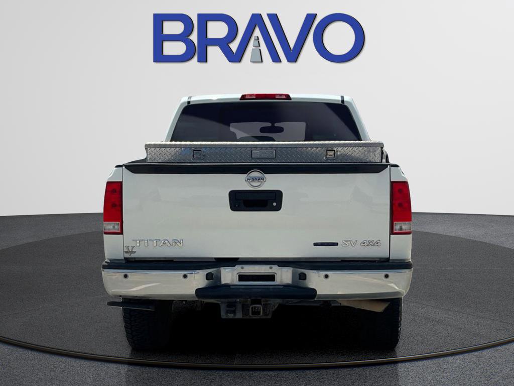 Used 2014 Nissan Titan SV w/ SV Value Truck Package image 8