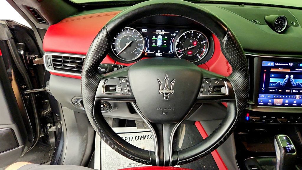 Used 2022 Maserati Levante GT AWD/4WD image 13