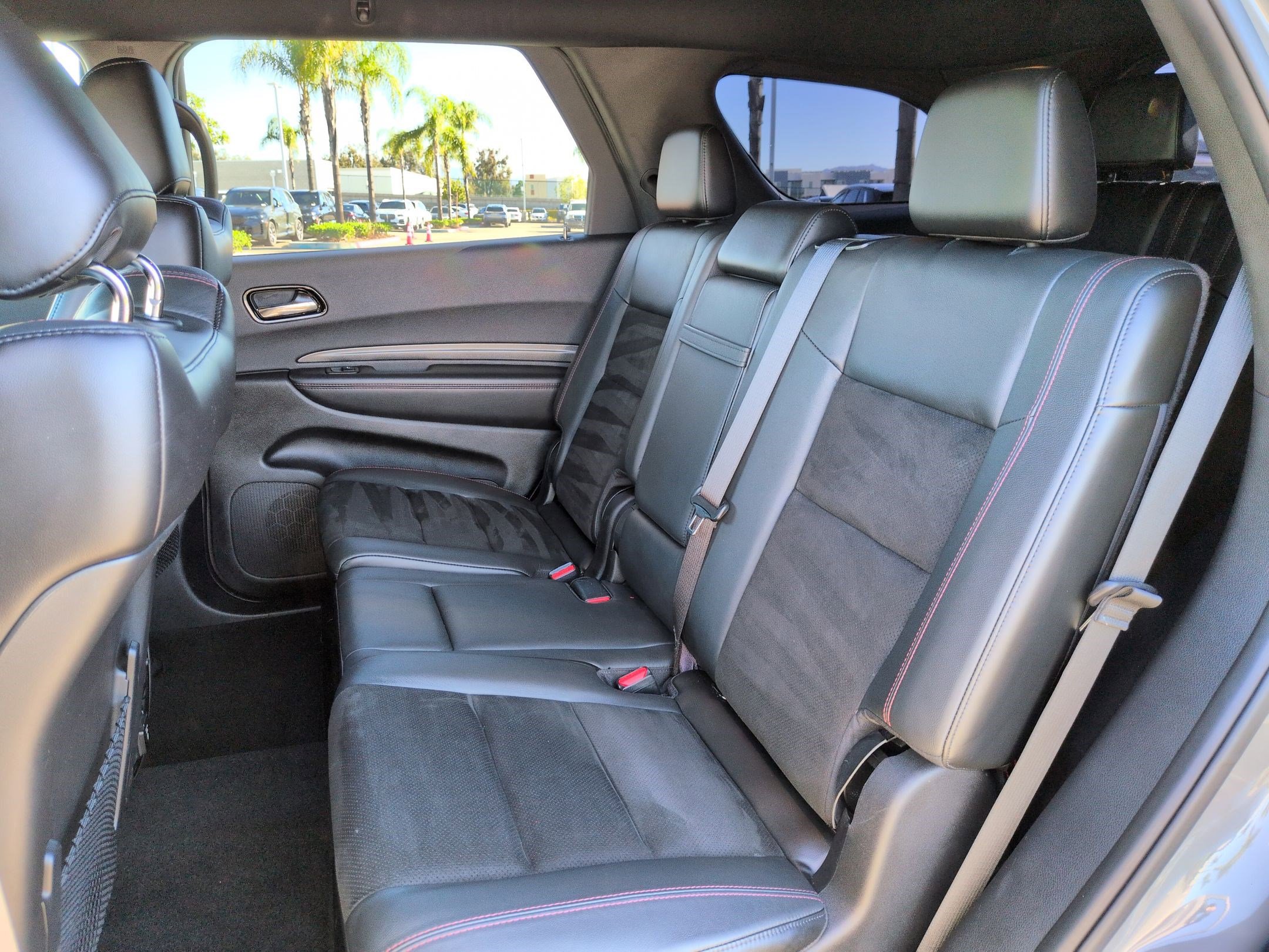 Used 2021 Dodge Durango R/T w/ Blacktop Package image 30