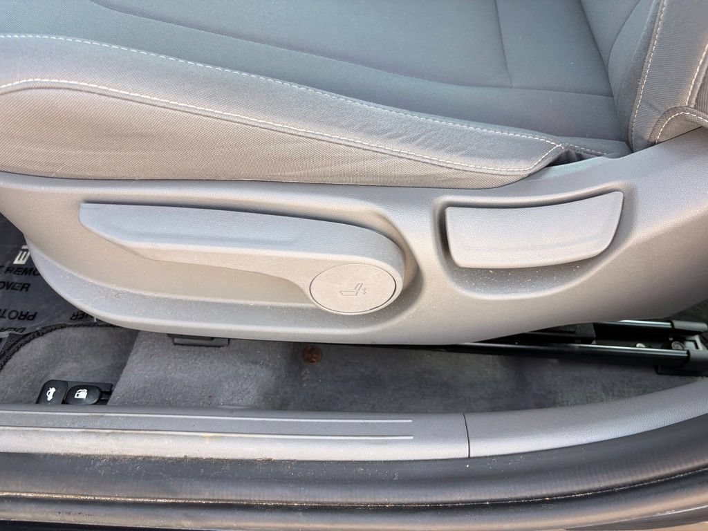 Used 2024 Hyundai Elantra SEL FWD image 10