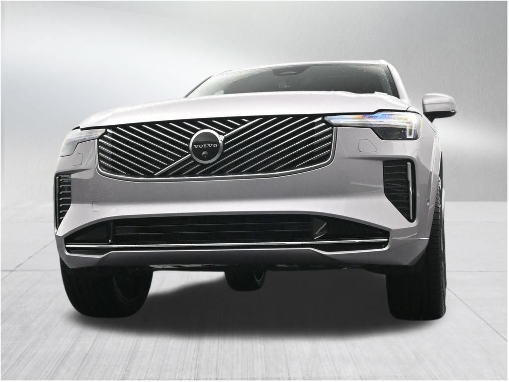New 2026 Volvo XC90 B6 Plus w/ Protection Package Premier AWD/4WD image 31