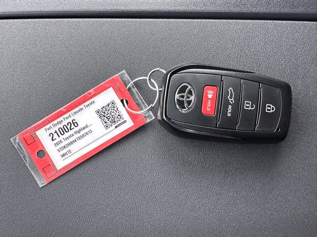 New 2026 Toyota Highlander Limited image 34