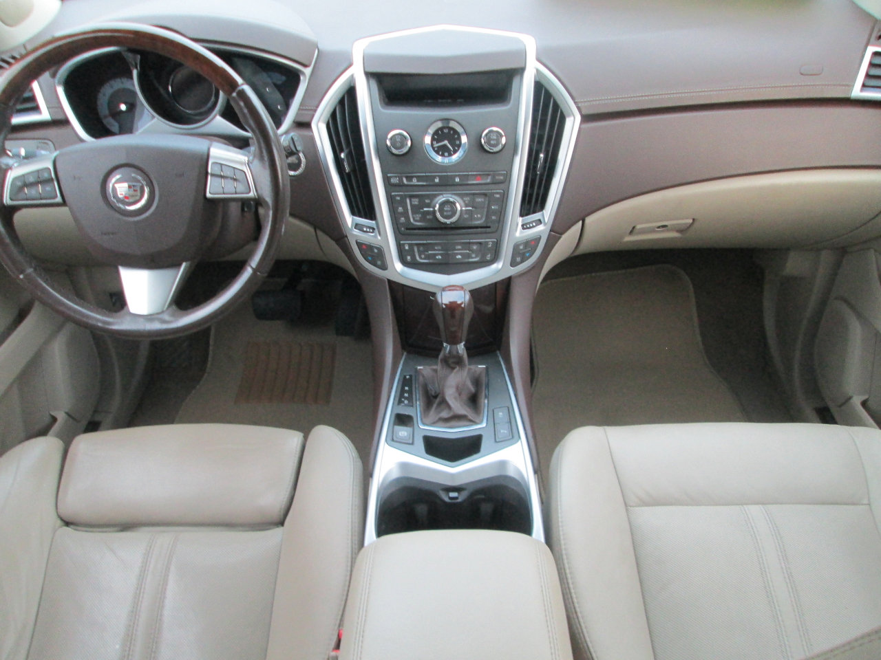 Used 2011 Cadillac SRX Premium image 10