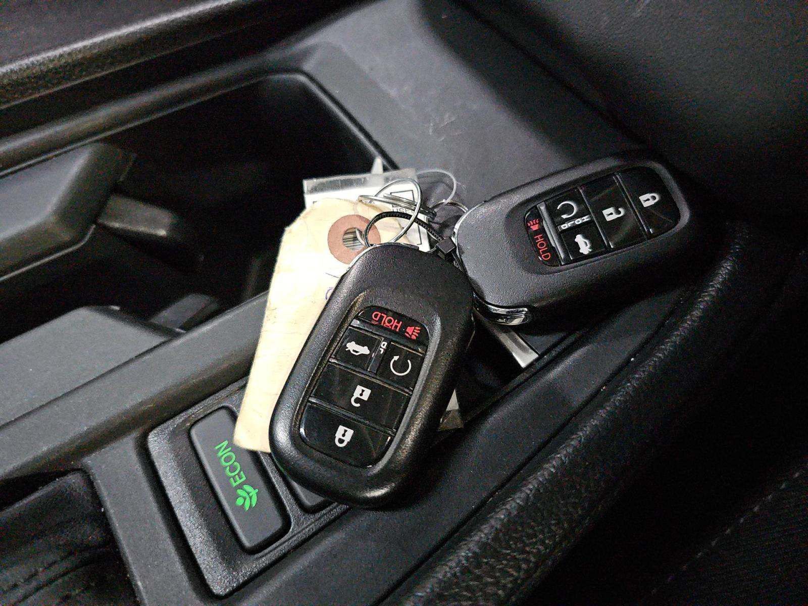 Used 2023 Honda Accord EX image 8