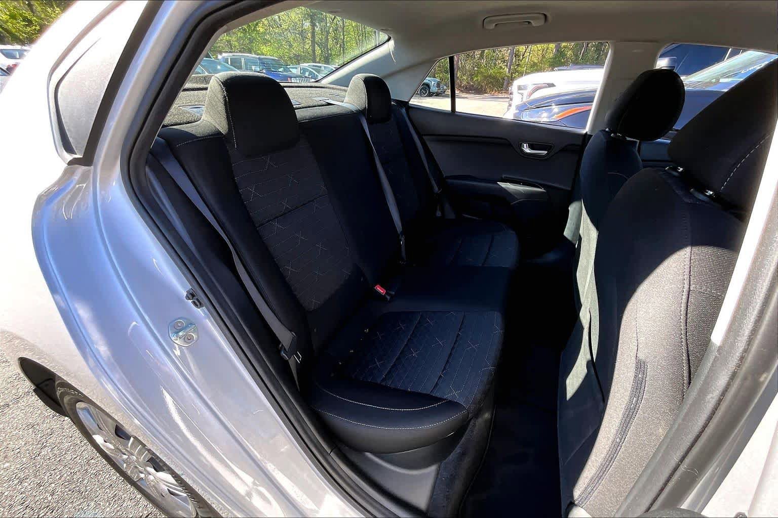 Used 2023 Kia Rio LX image 18