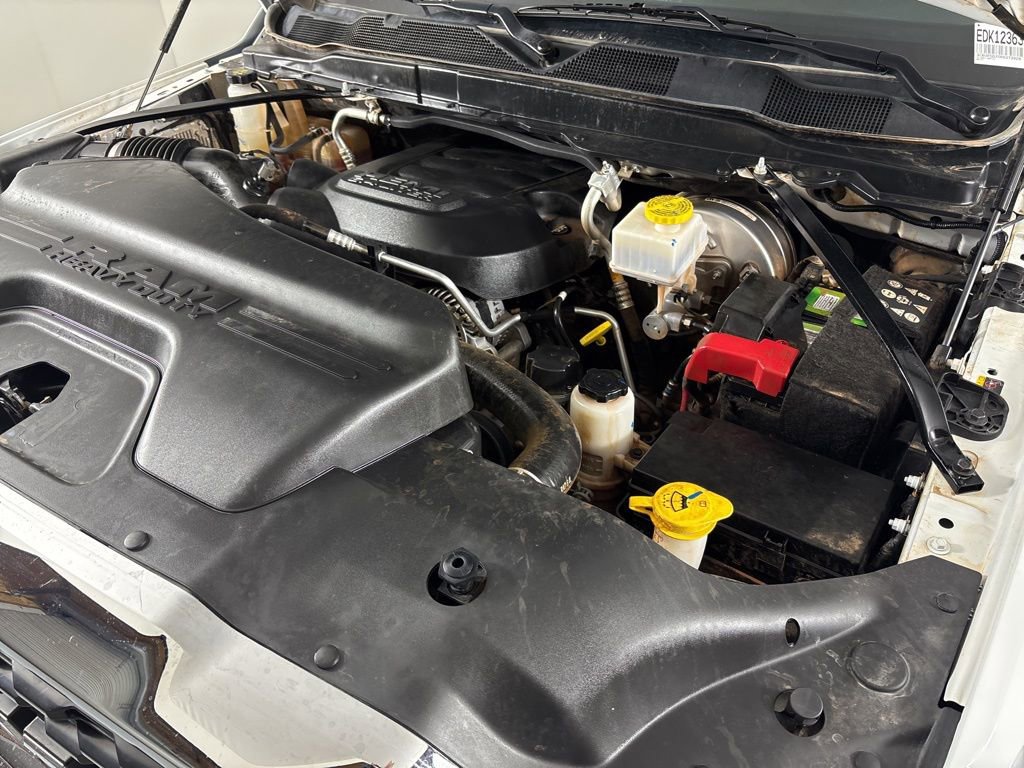 Used 2024 RAM 2500 Big Horn AWD/4WD image 38