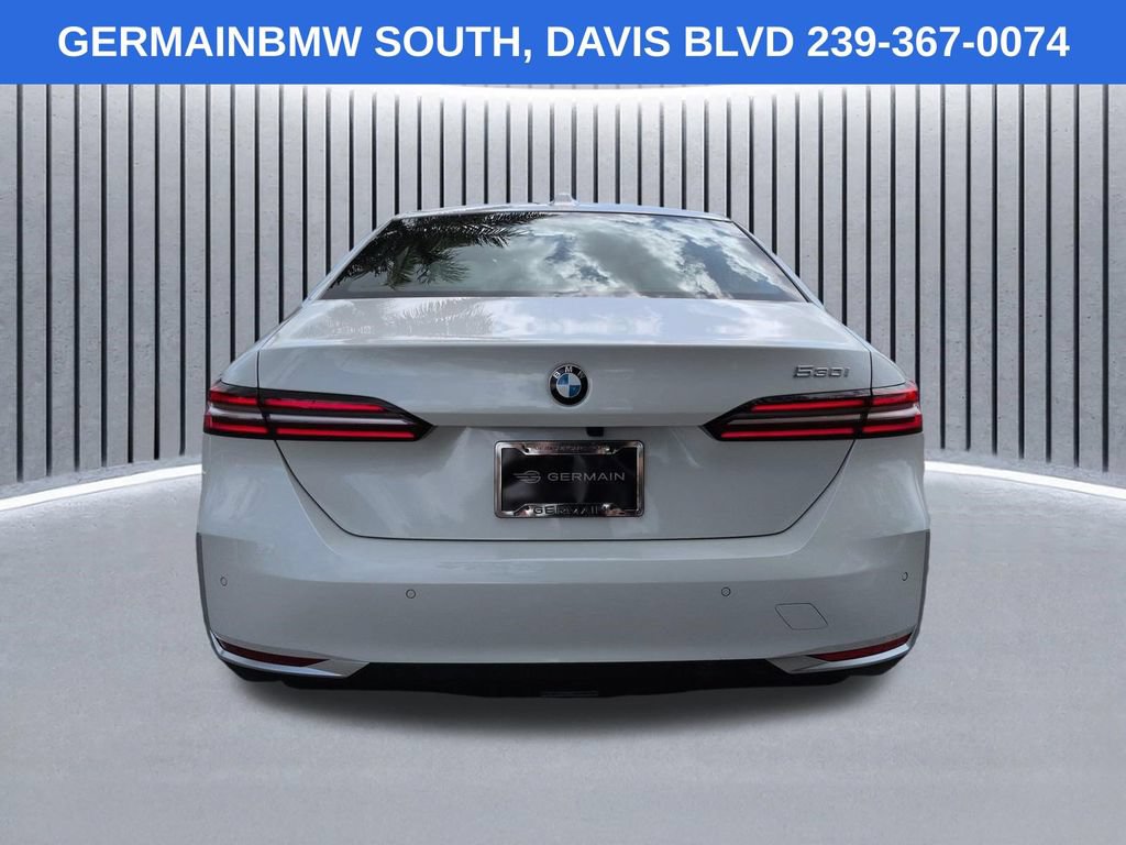 Certified 2024 BMW 530i w/ Premium Package RWD image 6