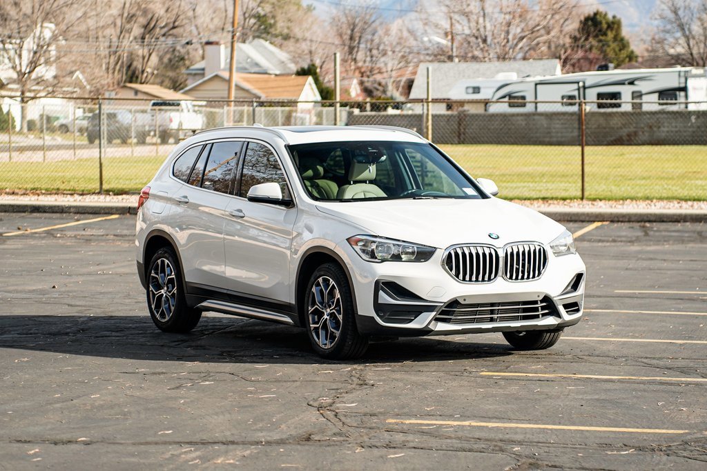 Used 2022 BMW X1 xDrive28i w/ Convenience Package image 3
