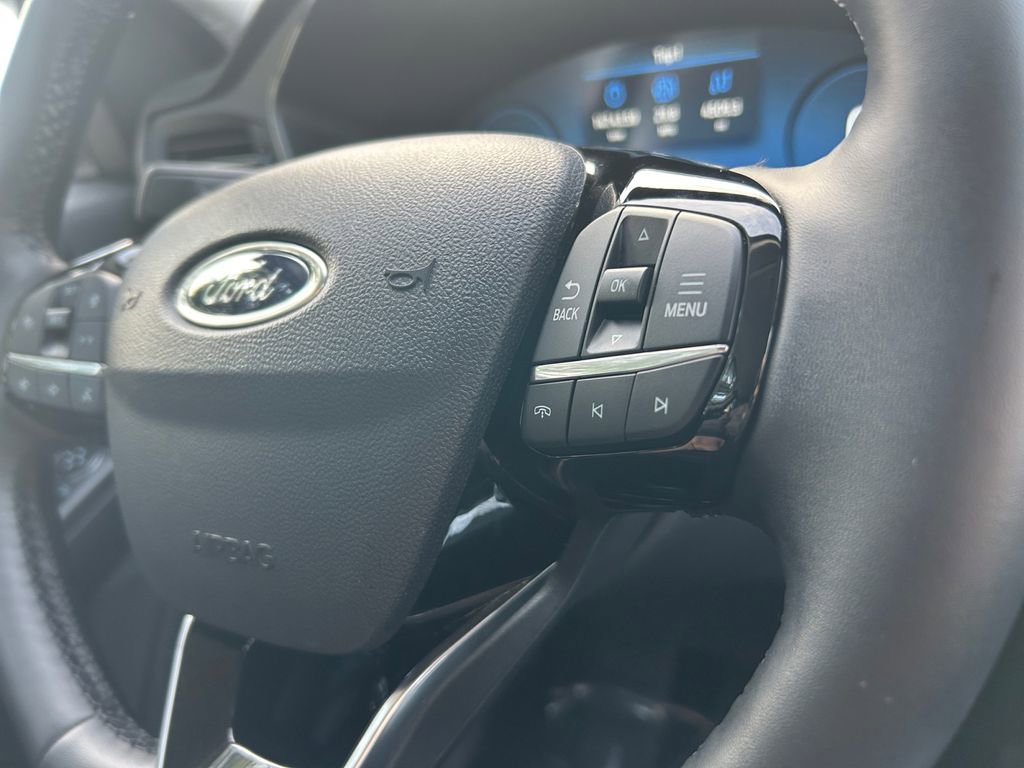 Used 2025 Ford Escape Platinum image 18