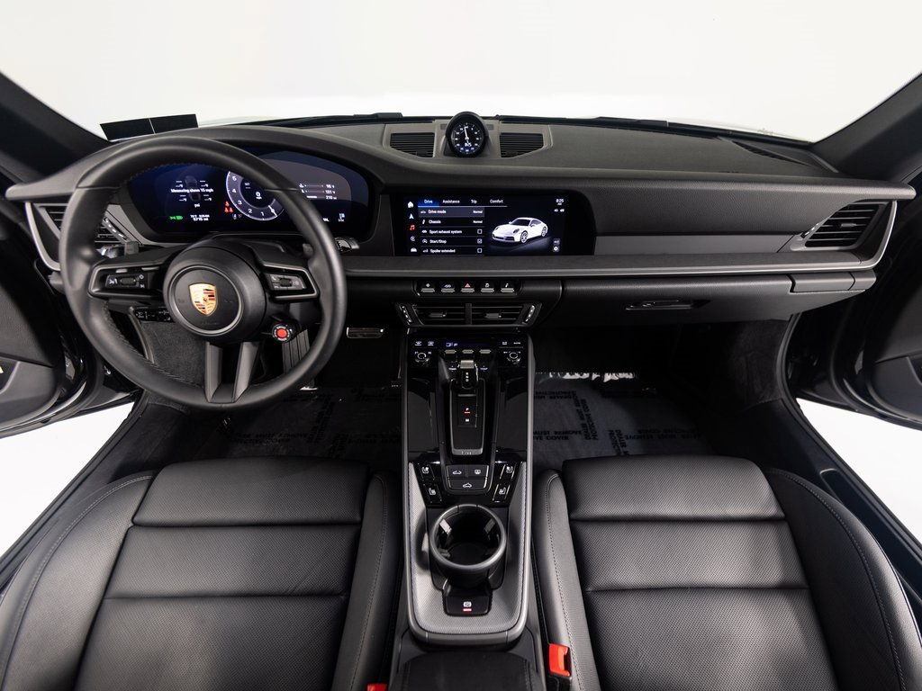 Certified 2025 Porsche 911 Carrera image 27
