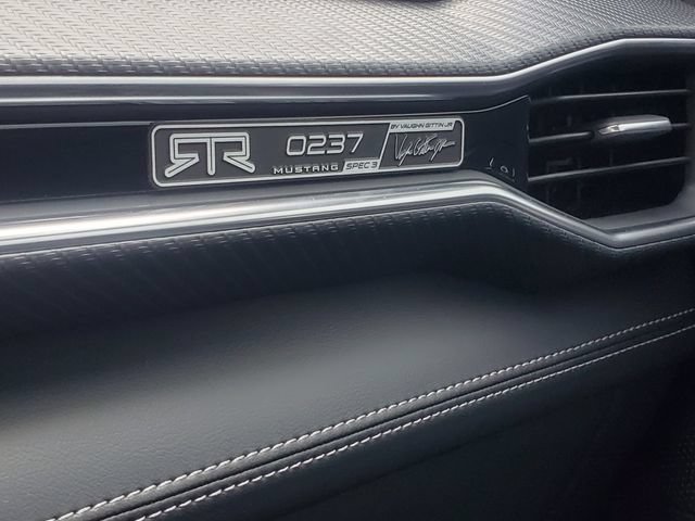 Used 2025 Ford Mustang GT Premium w/ GT Performance Package RWD image 27