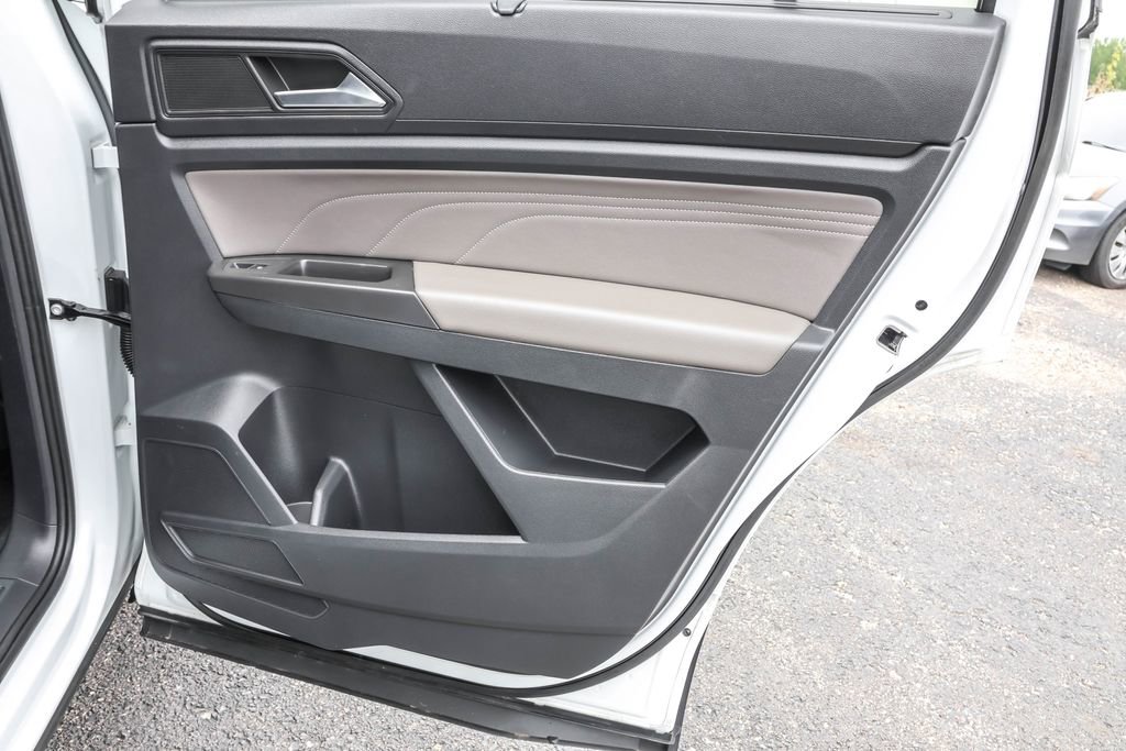Certified 2023 Volkswagen Atlas SEL AWD/4WD image 36
