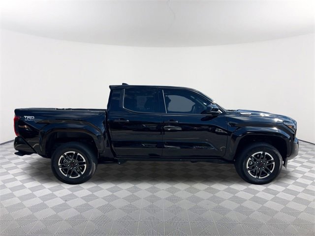 Used 2025 Toyota Tacoma TRD Sport image 4