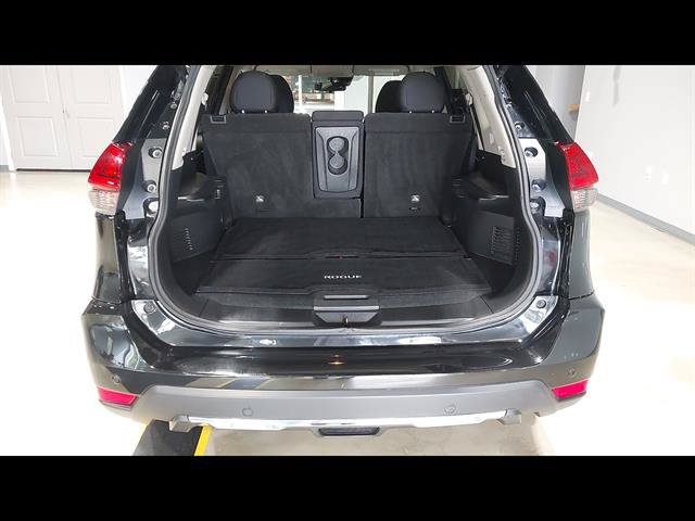 Used 2020 Nissan Rogue SV AWD/4WD image 22