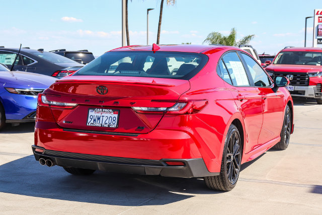 Used 2025 Toyota Camry SE w/ Convenience Package FWD image 10