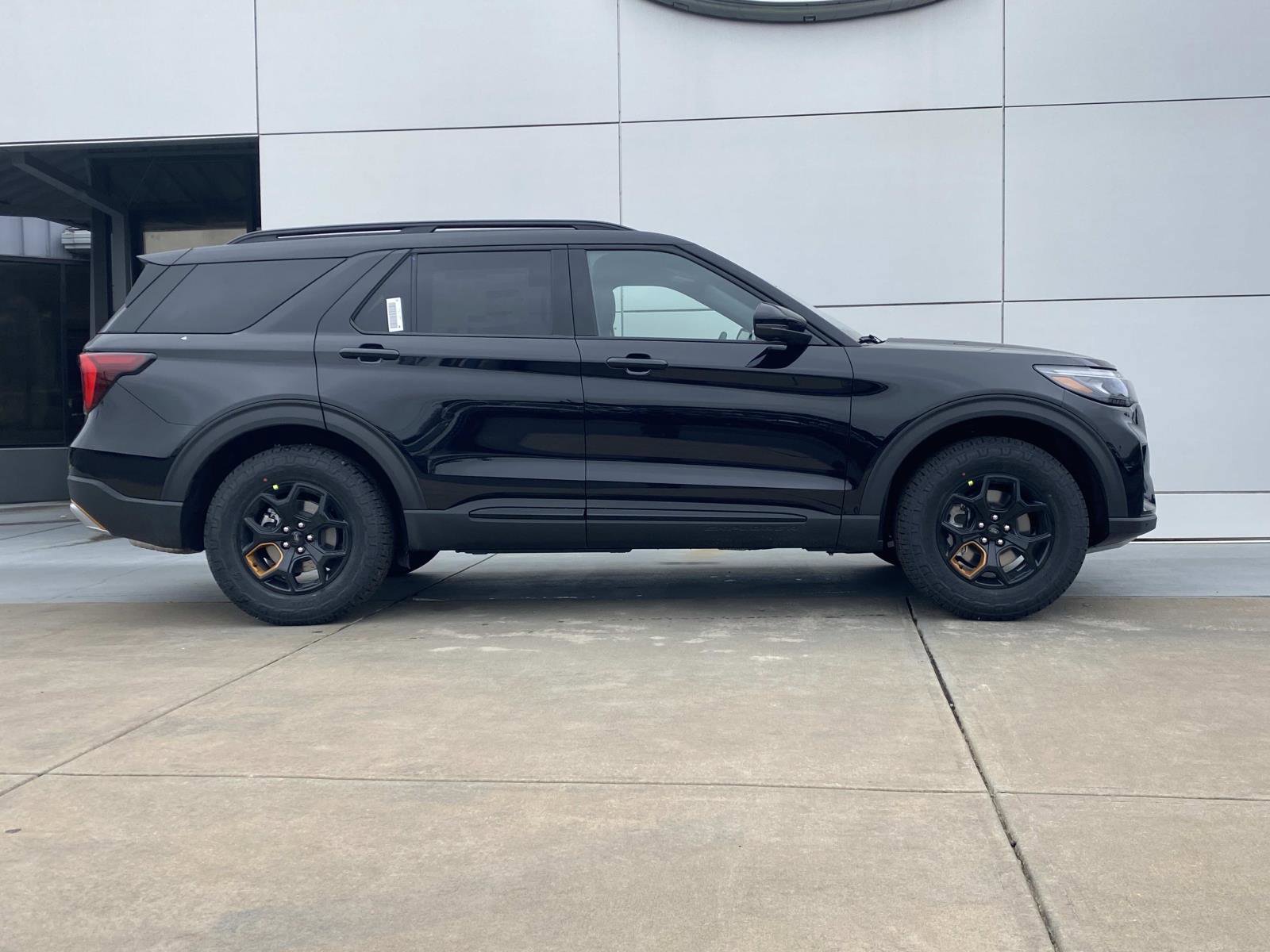 New 2026 Ford Explorer Tremor w/ Tremor Ultimate Package AWD/4WD image 3