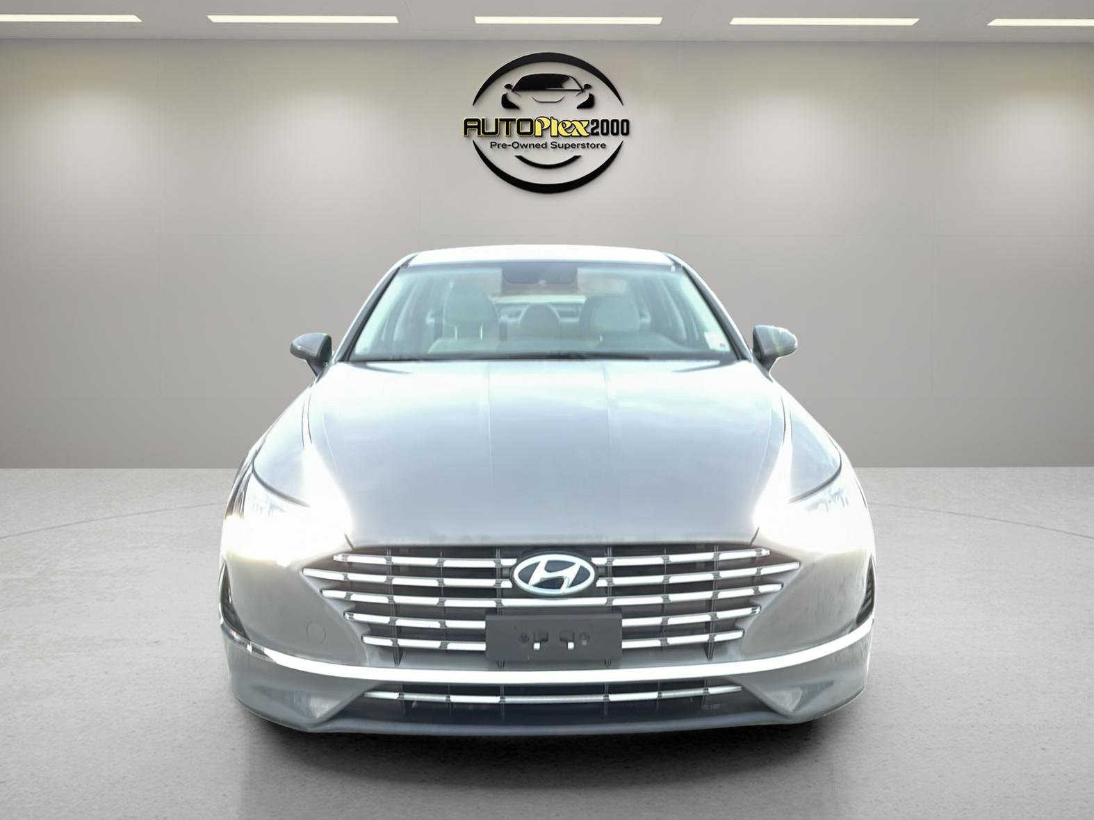 Used 2021 Hyundai Sonata SEL image 1