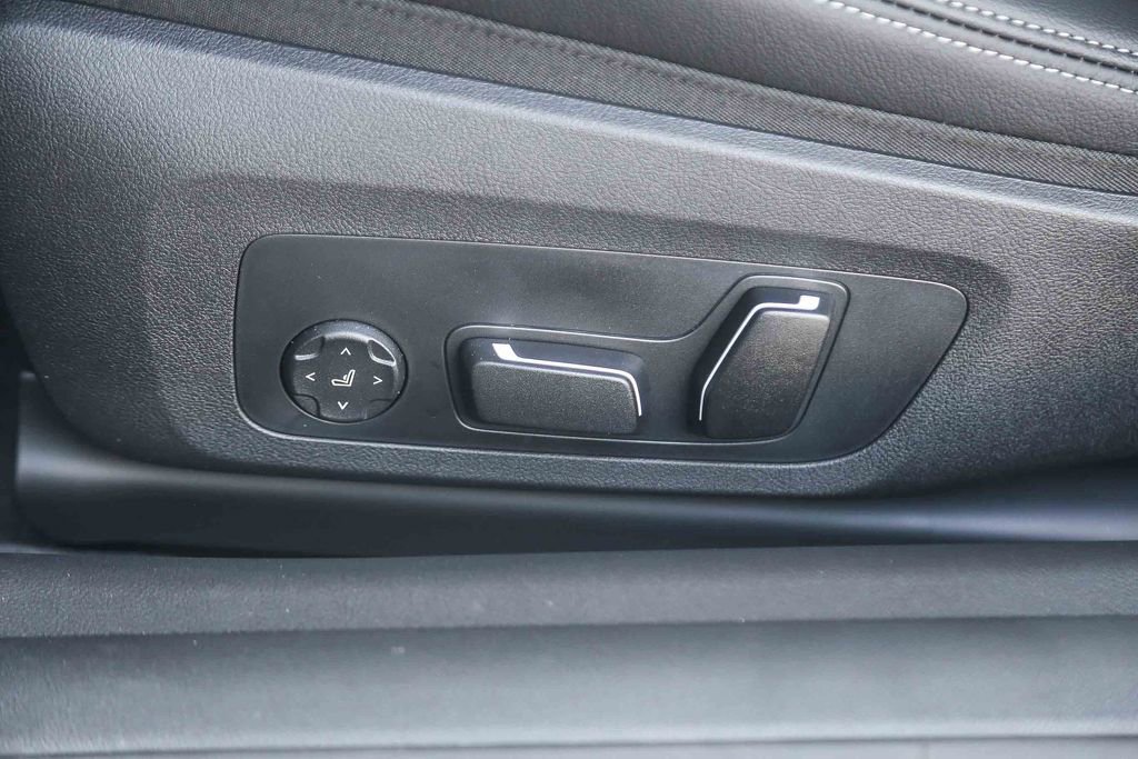 New 2026 BMW 430i Coupe w/ M Sport Package RWD image 18