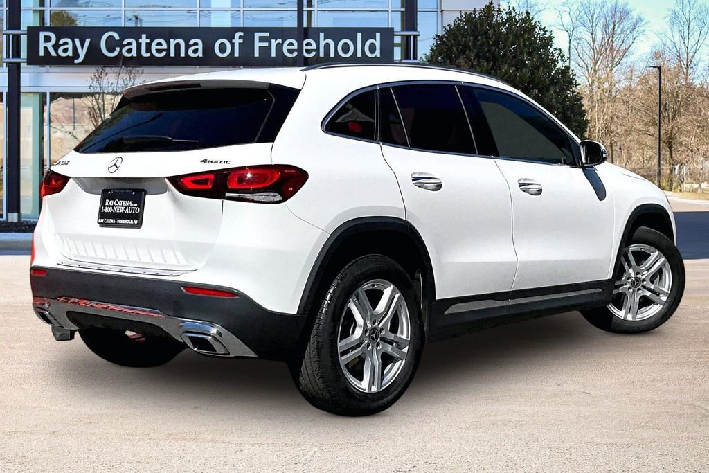 Used 2023 Mercedes-Benz GLA 250 4MATIC image 2