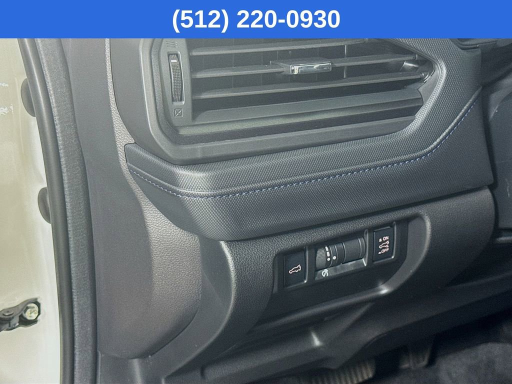 Used 2026 Subaru Forester Premium AWD/4WD image 11